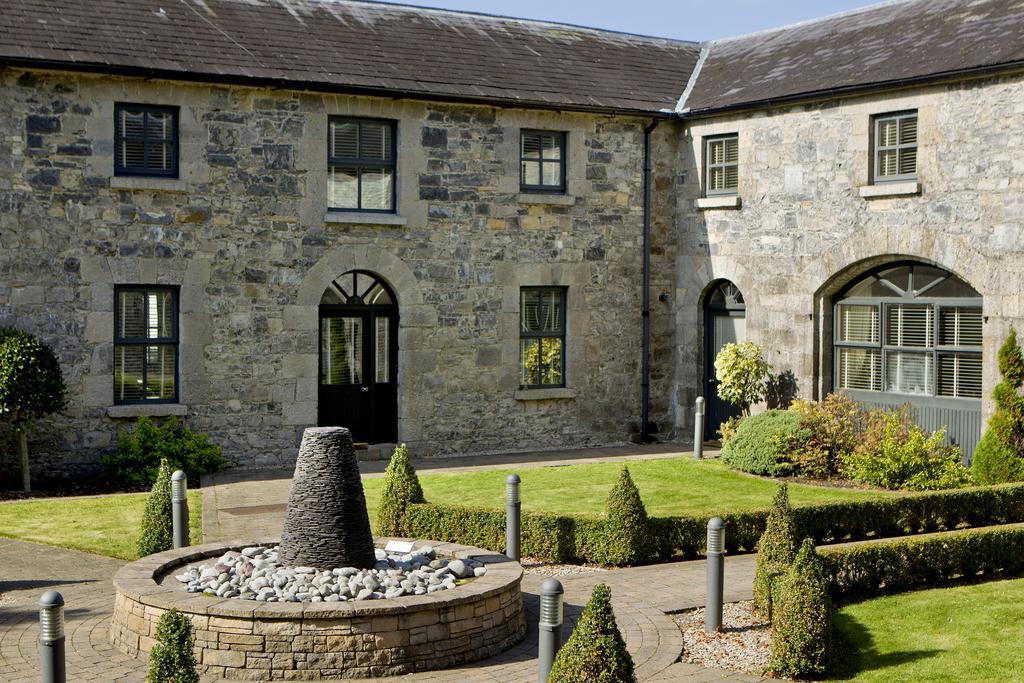 Moyvalley Hotel & Golf Resort Esterno foto