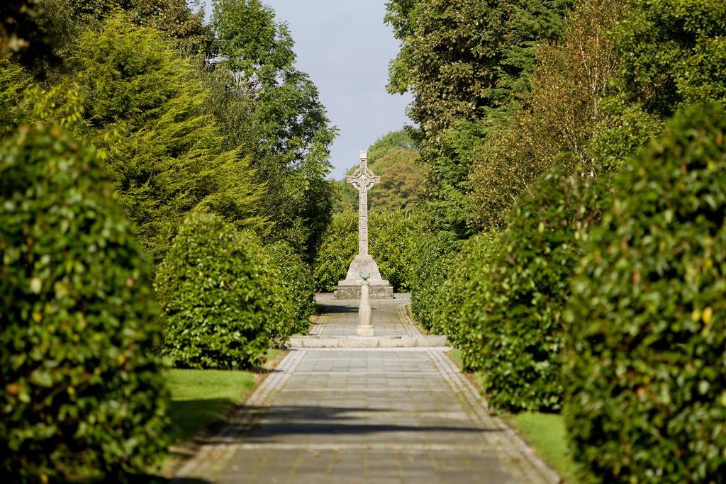 Moyvalley Hotel & Golf Resort Esterno foto