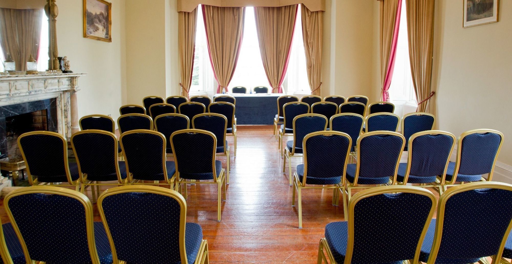 Moyvalley Hotel & Golf Resort Esterno foto